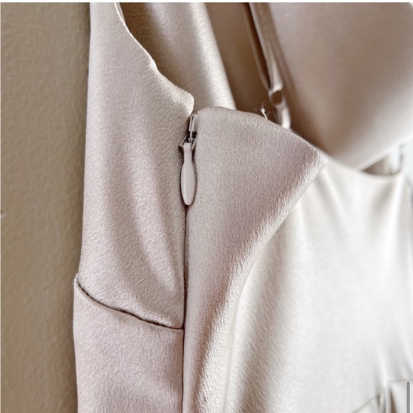 BIRDY GREY Lisa Satin Maxi Gown / Dress Neutral Champagne Sz L Wedding Formal - Picture 8 of 14